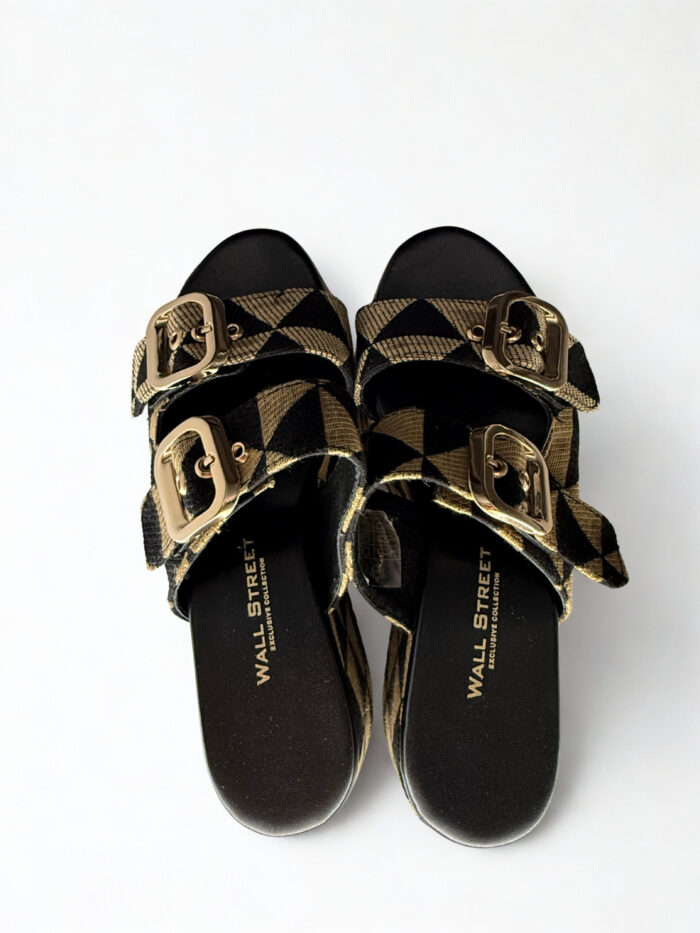 BLACK & GOLD PLATFORM SANDALS - Image 3