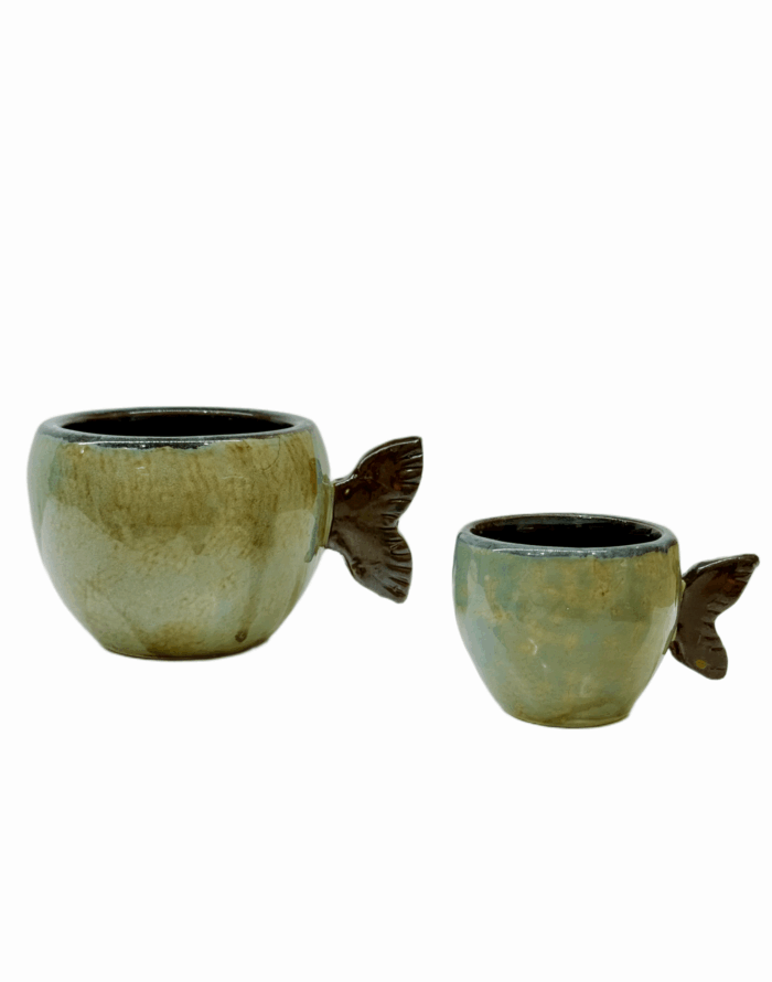 CERAMIC MUG WITH FISH TAIL HANDLE – TURQUOISE - Image 1