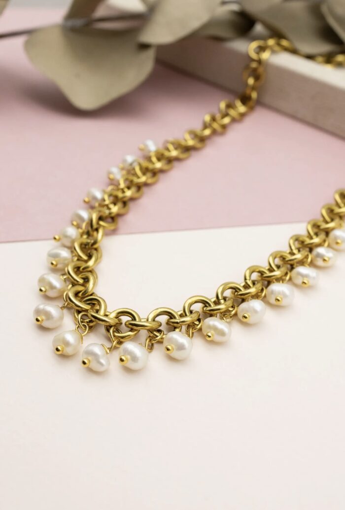 PEARL NECKLACE - Image 1