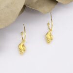 SEA SHELL EARINGS - GOLD