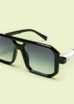 "IONE" BLACK - Image 3