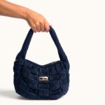 NAVY KNITTED BAG